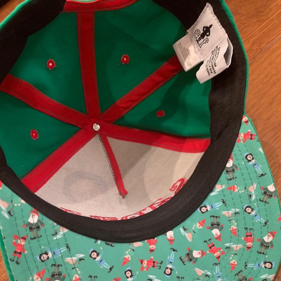“Will Farrell” Elf Hat - Fun hat for the holidays! - Picture 3 of 4
